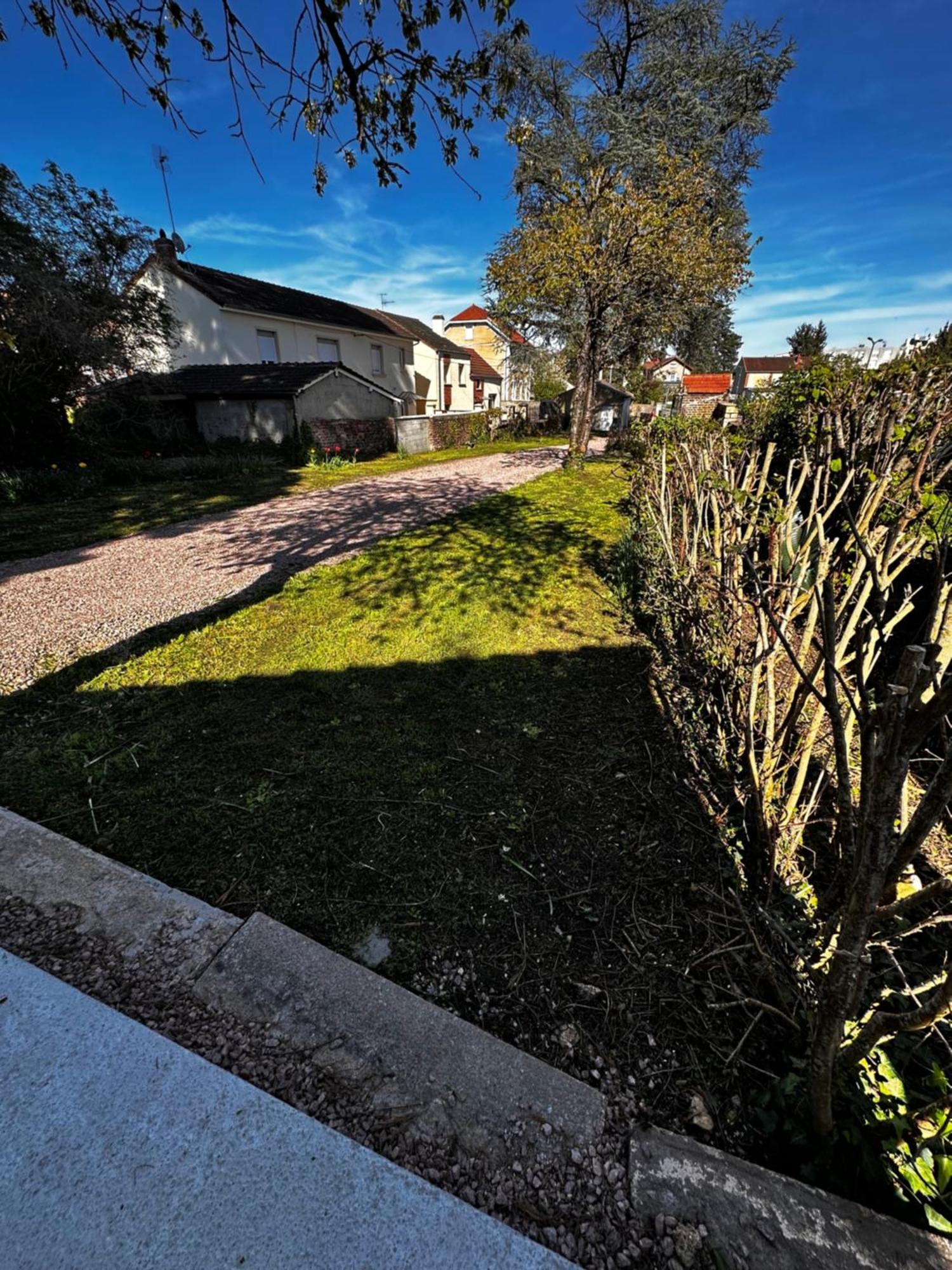 Maison Coeur De Ville Montchanin Exterior photo